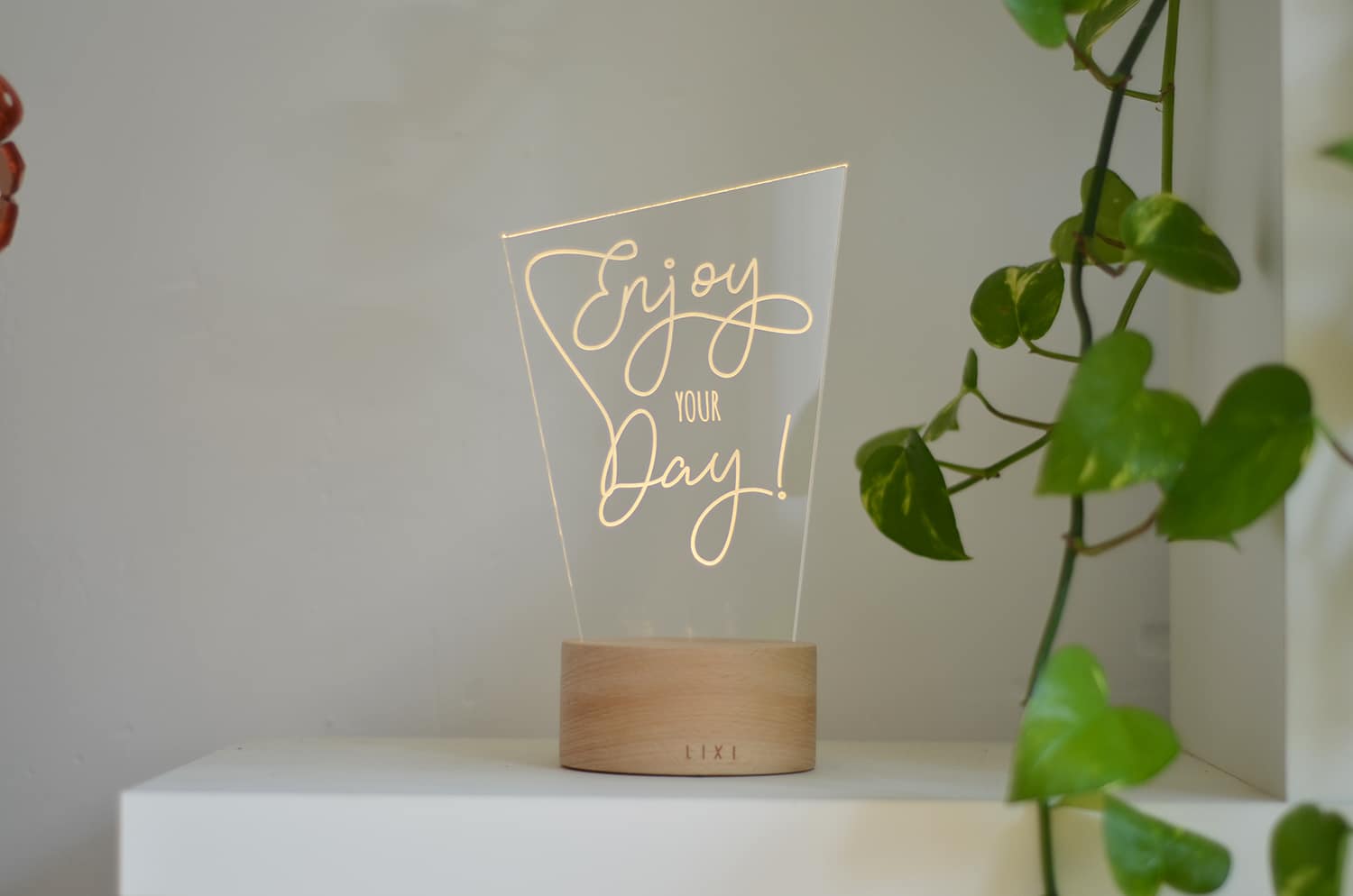 Lampe Lixi – Enjoy your day
